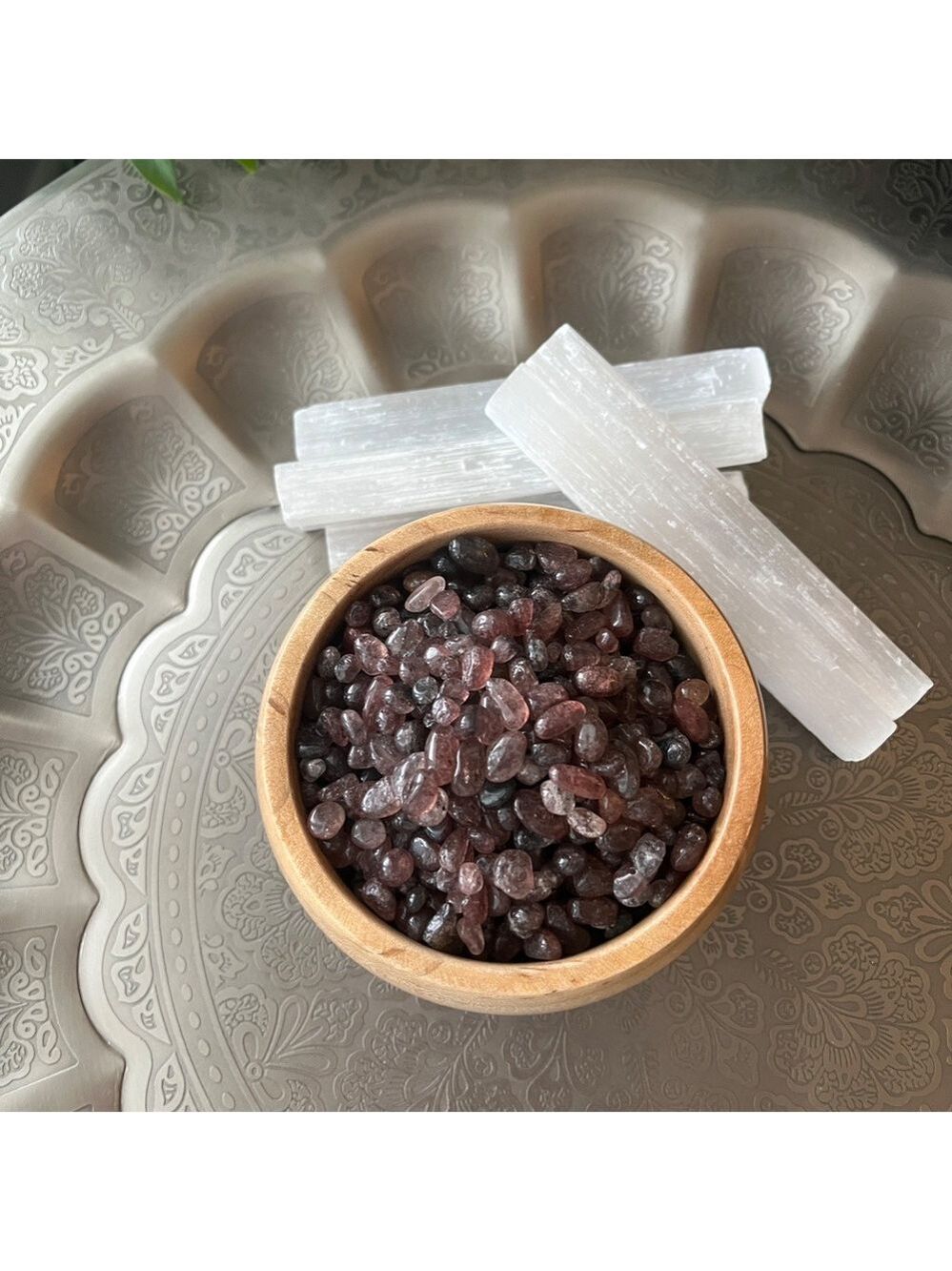 Strawberry Quartz Chips